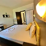 Apartment Menada Imperial Heights *