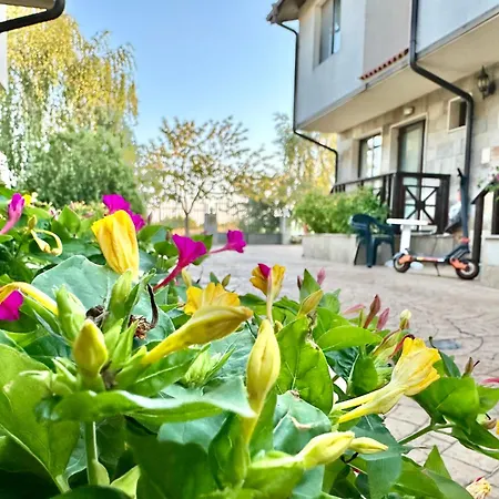 Menada Imperial Heights Apartment *