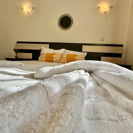 Menada Imperial Heights *