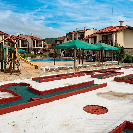 Menada Imperial Heights Apartman