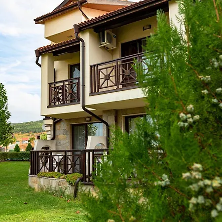 Apartment Menada Imperial Heights