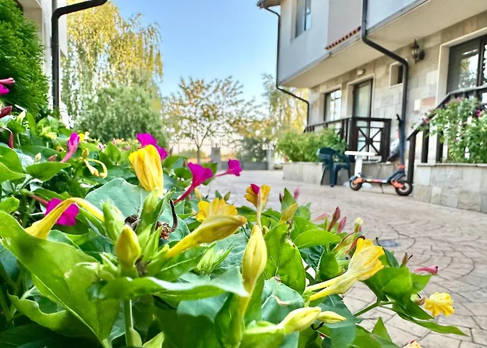 Menada Imperial Heights Apartment *