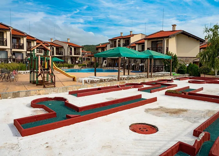 Menada Imperial Heights Apartment