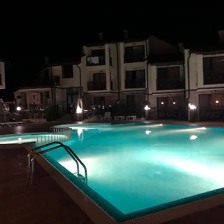 Menada Imperial Heights