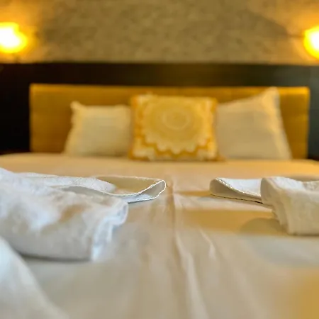 Menada Imperial Heights